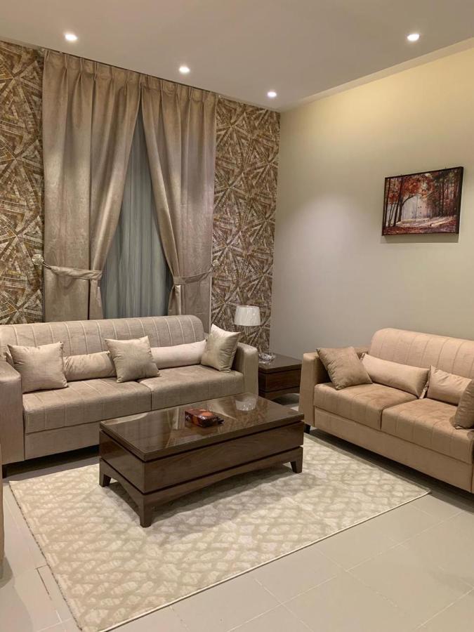 Arcadia Hotel Suites Yarmouk Рияд Екстериор снимка