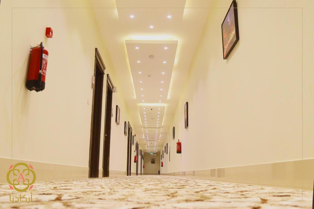Arcadia Hotel Suites Yarmouk Рияд Екстериор снимка